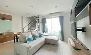 For rent 2 bedrooms condo in Phra Khanong, Bangkok