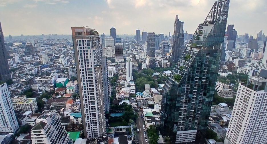 For rent 2 ベッドルーム condo in Sathon, Bangkok