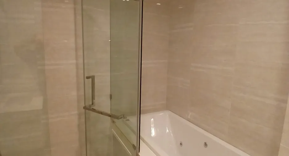 For rent 2 ベッドルーム condo in Sathon, Bangkok
