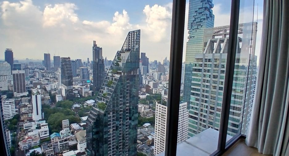 For rent 2 ベッドルーム condo in Sathon, Bangkok