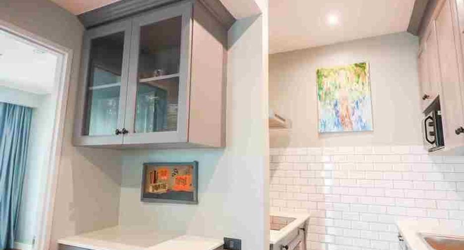 For rent 2 bedrooms condo in Khlong San, Bangkok