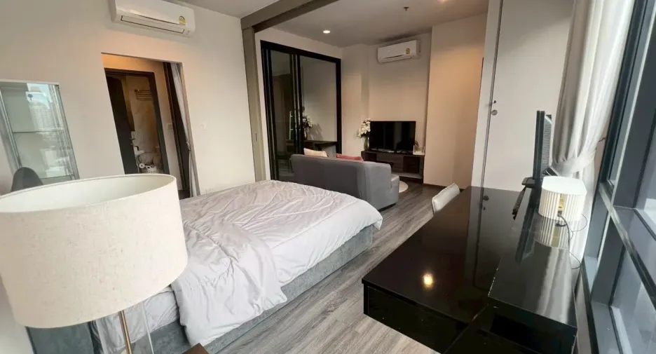 For rent 1 bed condo in Ratchathewi, Bangkok