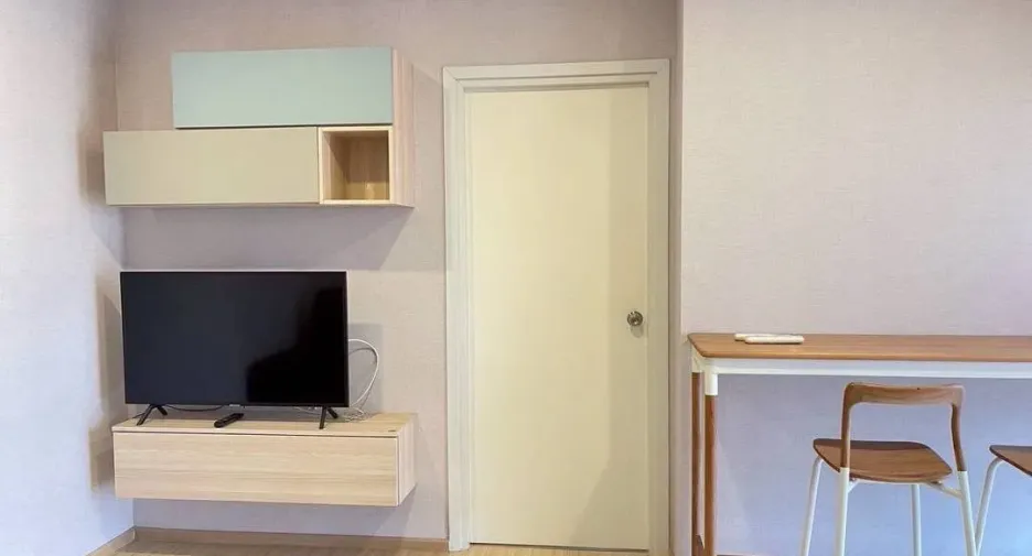 For rent 2 bedrooms condo in Bang Phlat, Bangkok