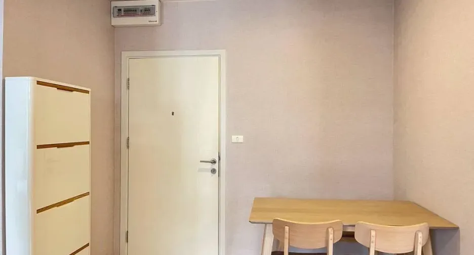 For rent 2 bedrooms condo in Bang Phlat, Bangkok