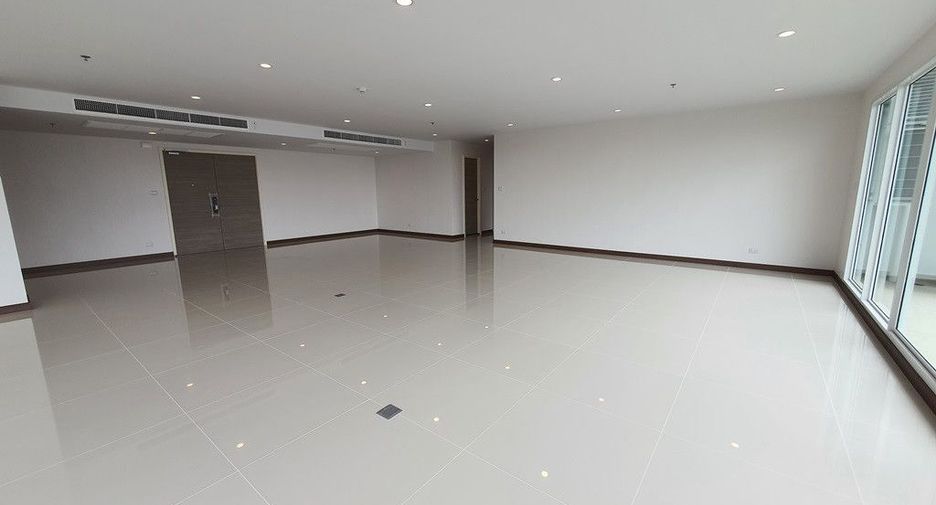 出租 4 卧室 公寓 在 Yan Nawa, 曼谷