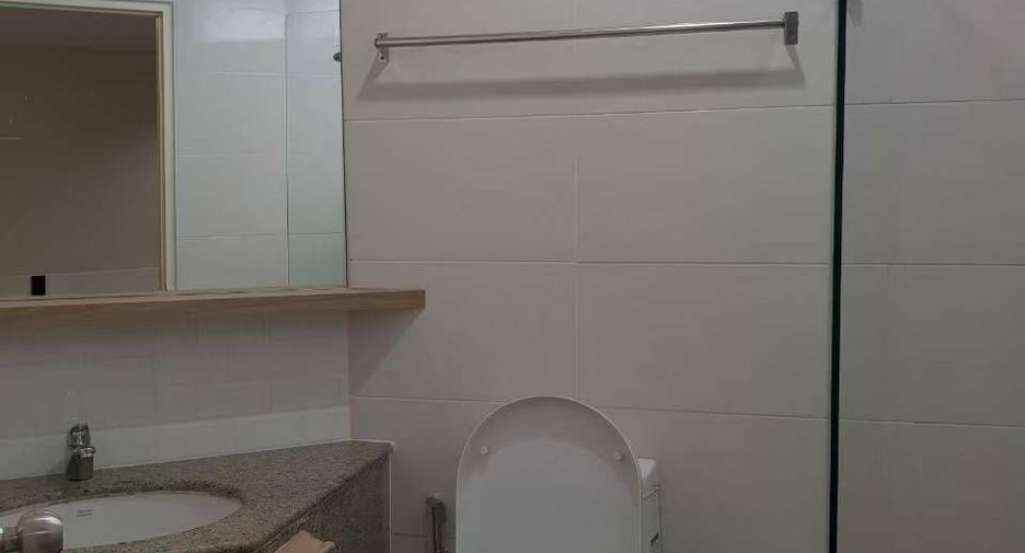 Condo en alquiler de 2 habitaciones en Watthana, Bangkok
