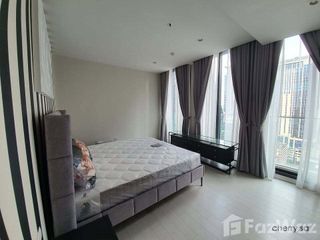 For rent 2 bedrooms condo in Pathum Wan, Bangkok
