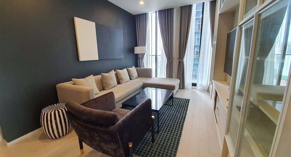 For rent 2 bedrooms condo in Pathum Wan, Bangkok