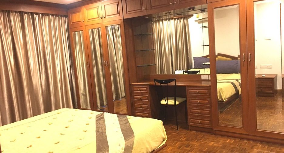For rent 1 bed condo in Watthana, Bangkok