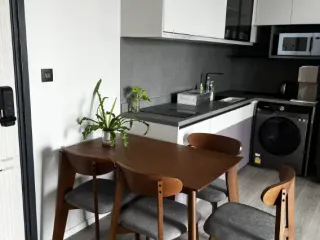 À louer 2 chambres condo à Bang Kho Laem, Bangkok