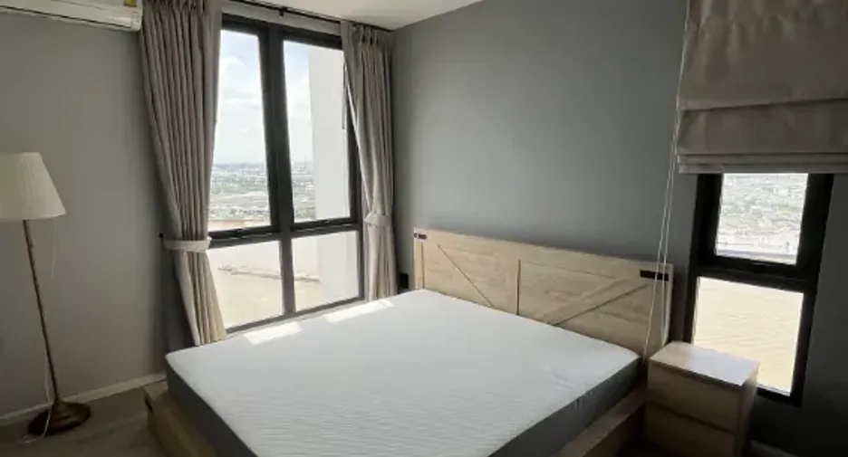 For rent 2 bedrooms condo in Bang Kho Laem, Bangkok