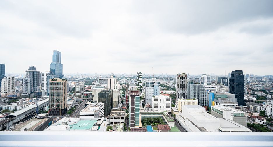 For rent 1 bed condo in Ratchathewi, Bangkok