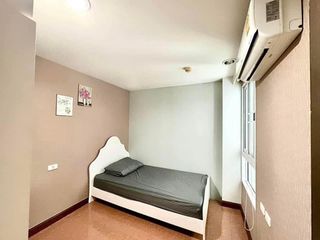 For rent 2 bedrooms condo in Huai Khwang, Bangkok