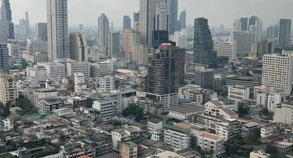 For rent 2 bedrooms condo in Bang Rak, Bangkok