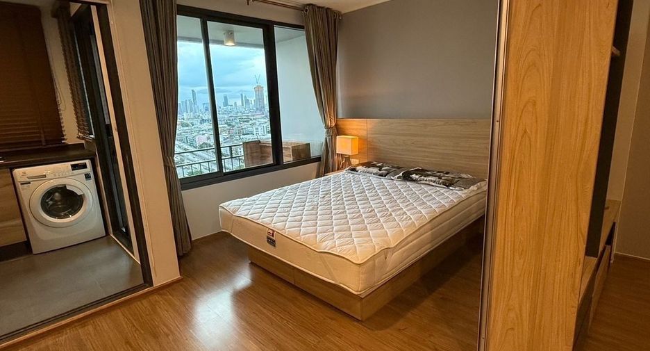 For rent 1 bed condo in Yan Nawa, Bangkok