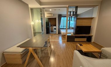 For rent 1 bed condo in Yan Nawa, Bangkok