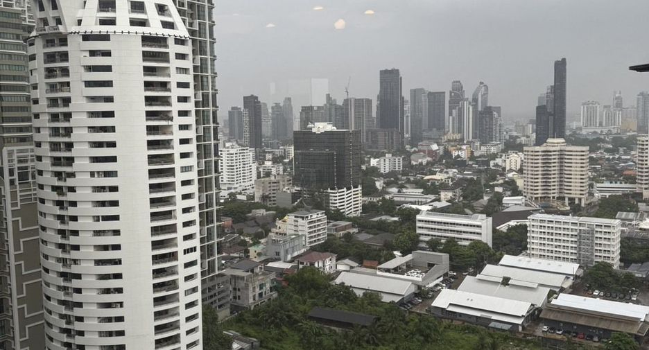 出租 3 卧室 公寓 在 Khlong Toei, 曼谷