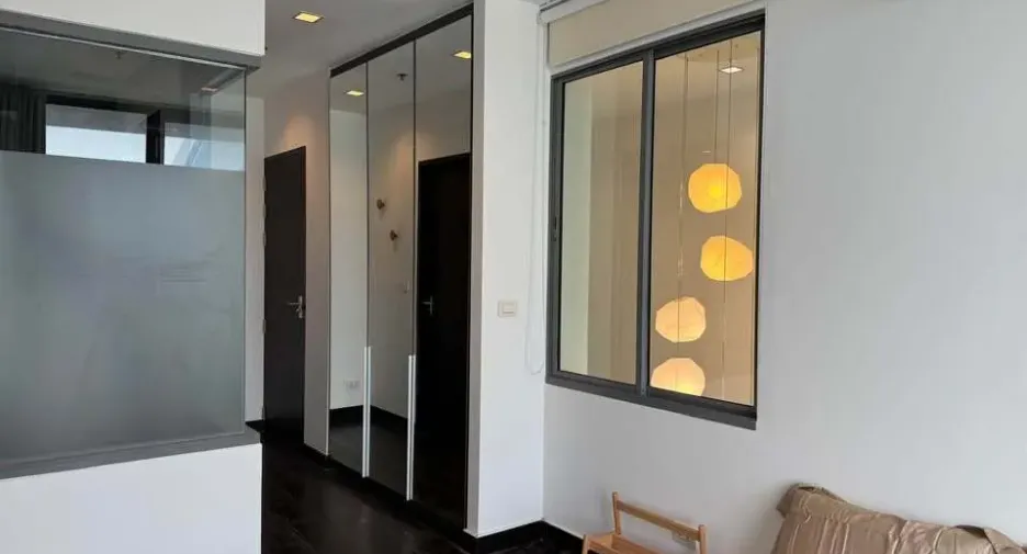 For rent 1 bed condo in Ratchathewi, Bangkok