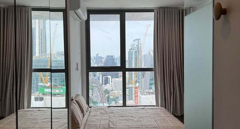 For rent 1 bed condo in Ratchathewi, Bangkok