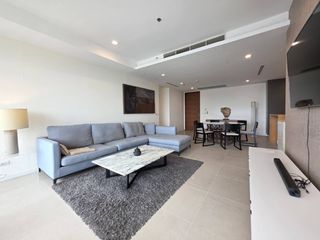 Condo en alquiler de 2 habitaciones en Sathon, Bangkok