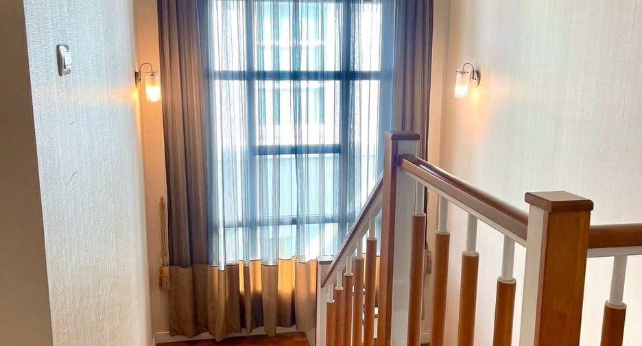 For rent 3 bedrooms house in Lat Krabang, Bangkok