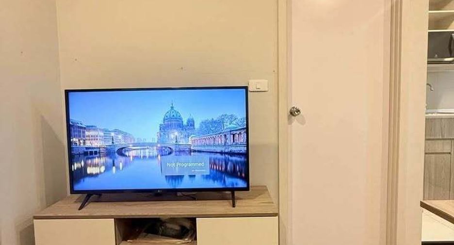 For rent studio condo in Phra Khanong, Bangkok