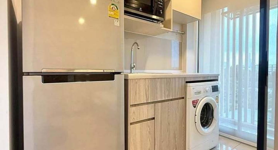 For rent studio condo in Phra Khanong, Bangkok