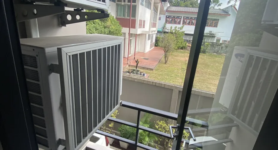 For rent 1 bed condo in Phaya Thai, Bangkok