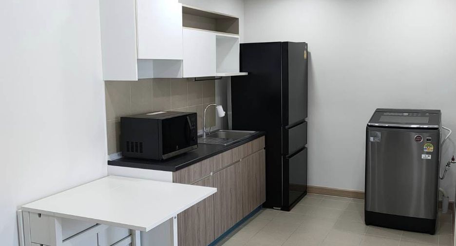 For rent 2 ベッドルーム condo in Khlong San, Bangkok