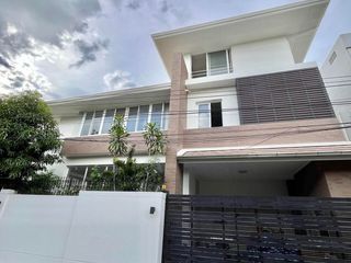 ให้เช่า 5 ห้องนอน บ้านเดี่ยว ใน ห้วยขวาง, กรุงเทพฯ