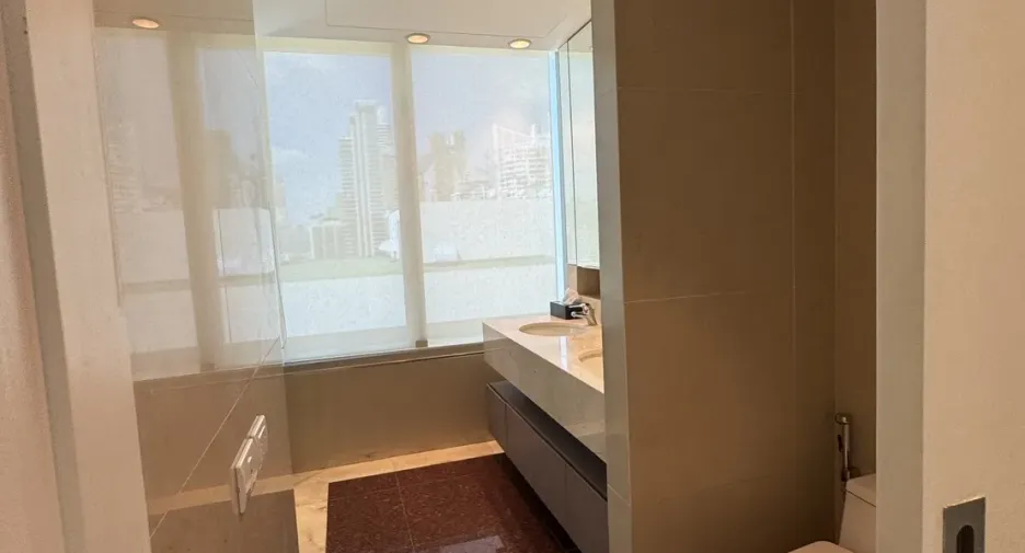 出租 3 卧室 公寓 在 Pathum Wan, 曼谷