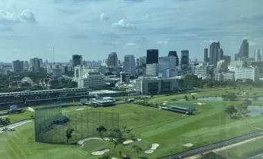 Wohnung zur Miete mit 3 Zimmer in Pathum Wan, Bangkok