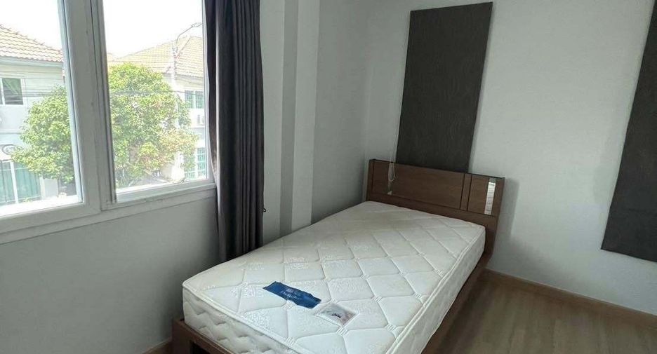 For rent 3 bedrooms house in Bang Khen, Bangkok