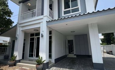 Haus zur Miete mit 3 Zimmer in Bang Khen, Bangkok