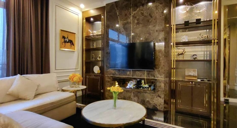 Wohnung zur Miete mit 4 Zimmer in Huai Khwang, Bangkok