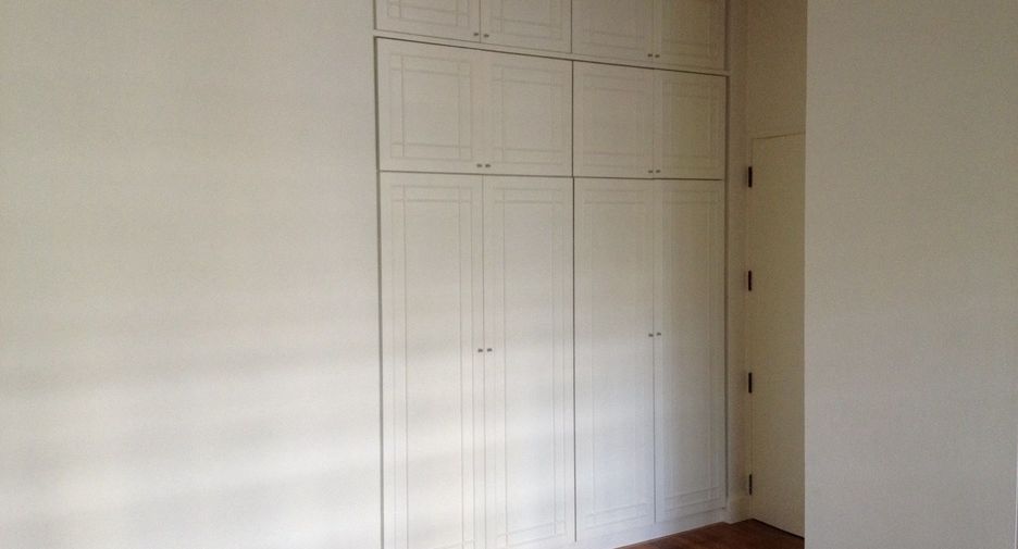 Reihenhaus zur Miete mit 3 Zimmer in Watthana, Bangkok