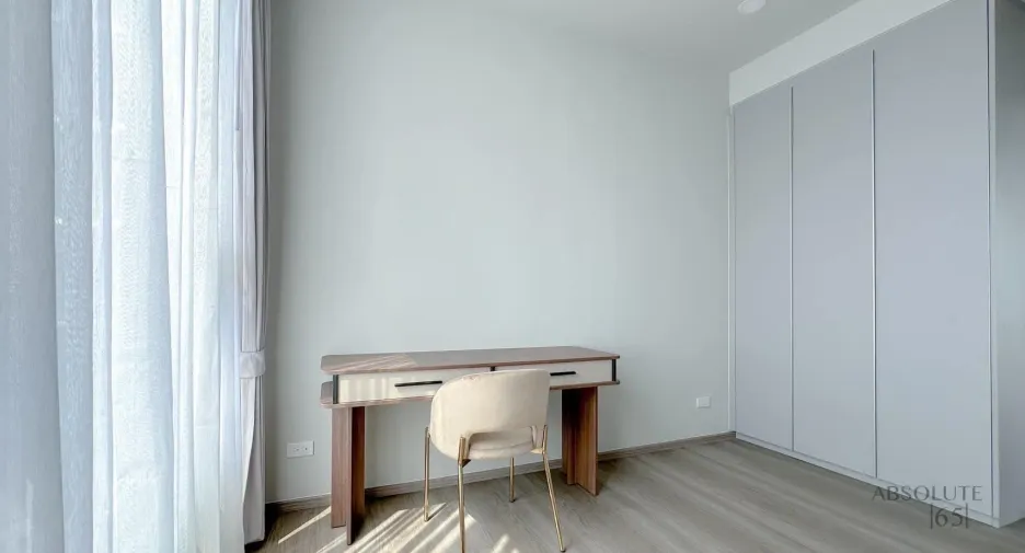 For rent 3 bedrooms condo in Bang Phli, Samut Prakan