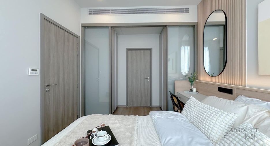 For rent 3 bedrooms condo in Bang Phli, Samut Prakan