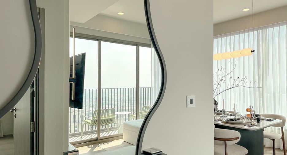 For rent 3 bedrooms condo in Bang Phli, Samut Prakan