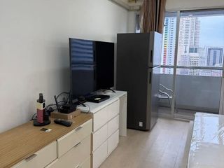 À louer studio condo à Pathum Wan, Bangkok