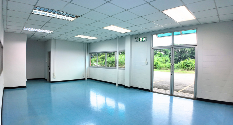 For rent studio house in Bang Na, Bangkok
