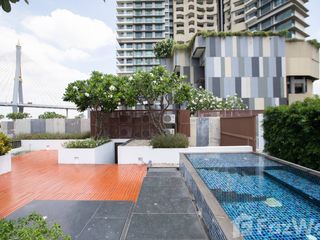 For rent 3 bedrooms condo in Yan Nawa, Bangkok
