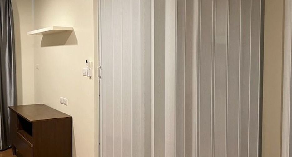 For rent studio condo in Phaya Thai, Bangkok