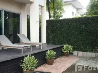 Villa en alquiler de 5 habitaciones en Prawet, Bangkok