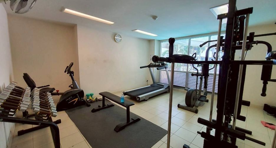 For rent 1 bed condo in Pathum Wan, Bangkok