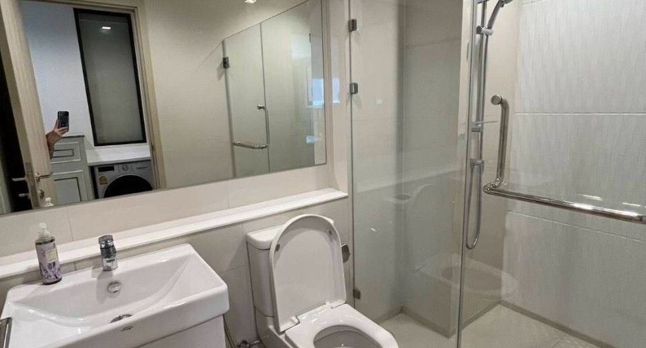 For rent 1 bed condo in Pathum Wan, Bangkok