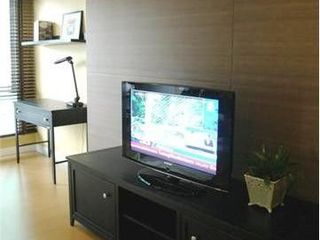 À louer studio condo à Khlong Toei, Bangkok