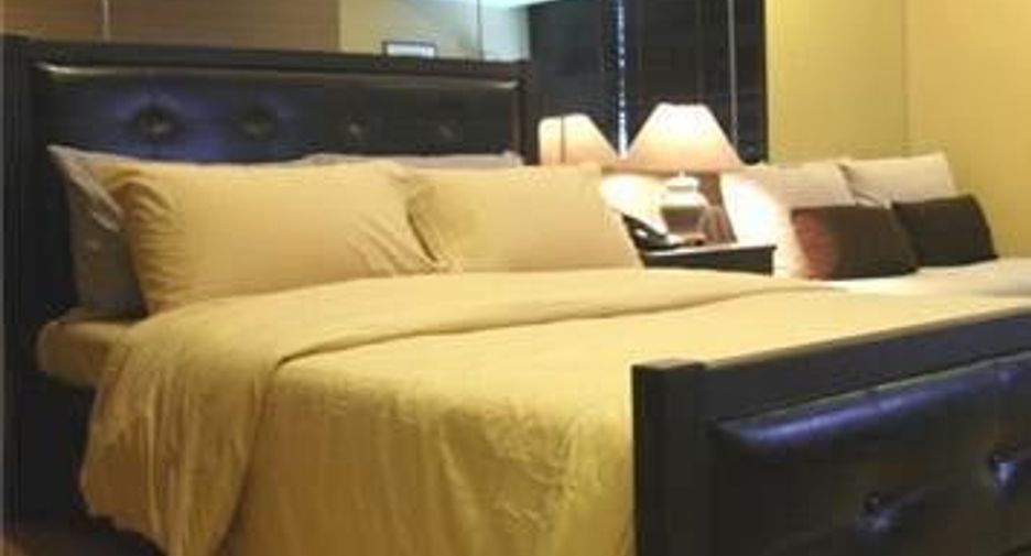 Wohnung zur Miete mit Studio in Khlong Toei, Bangkok