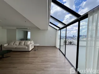 Wohnung zur Miete mit 3 Zimmer in Watthana, Bangkok