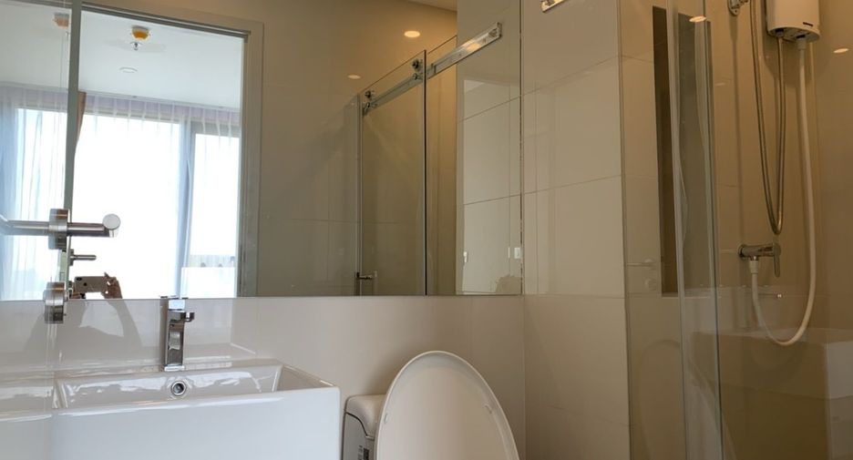 For rent 1 bed condo in Sathon, Bangkok